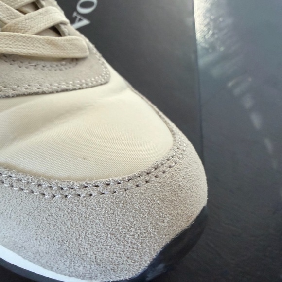 Coach Raelyn Runner Size 10 - Picture 10 of 16